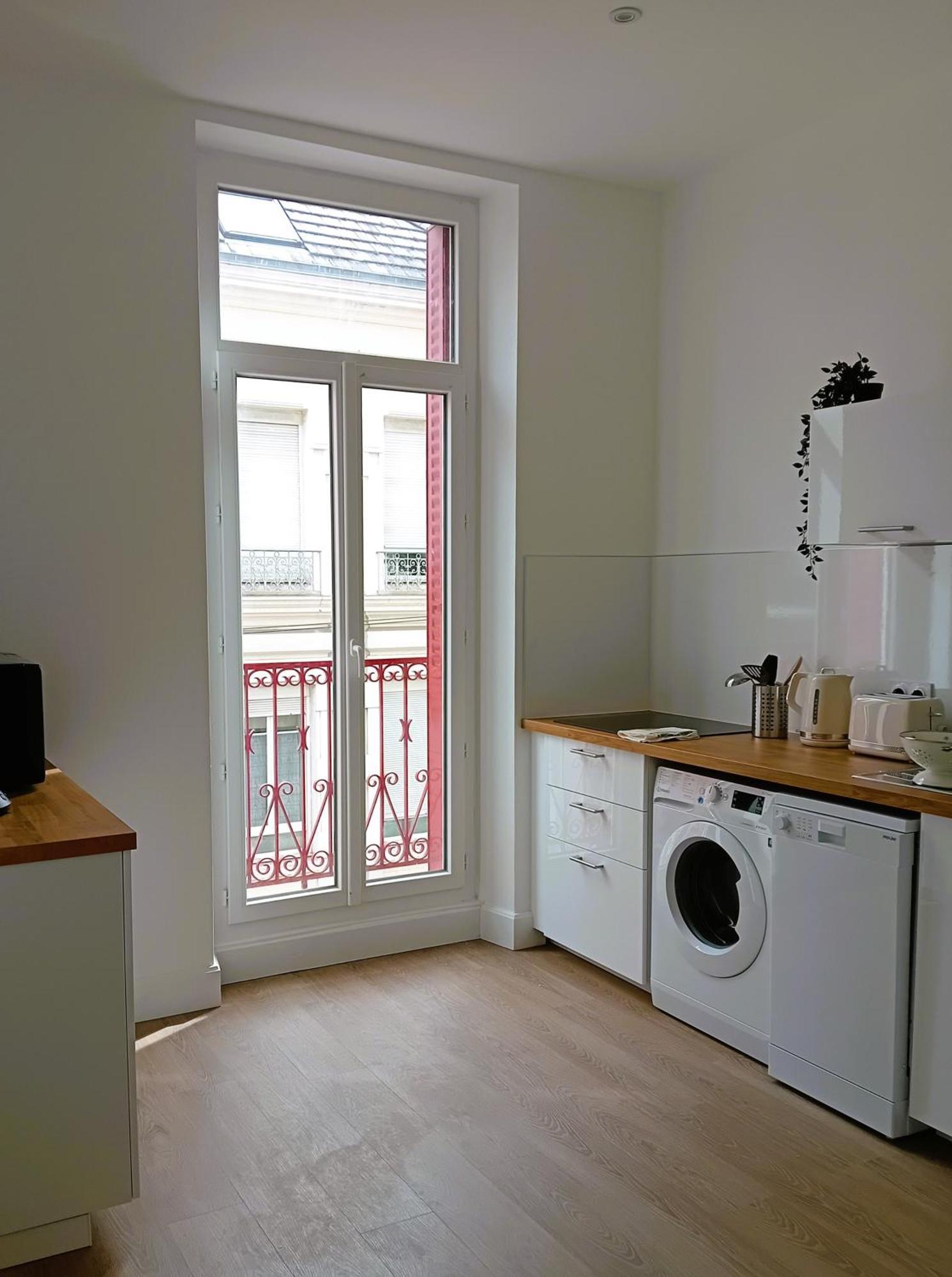 102 - Appart Renove Avec Grand Salon Et 1 Chambre - Tram Et Clinique Mutualiste A 1 Min Гренобль Екстер'єр фото